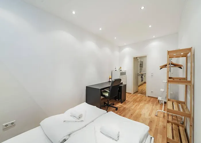 Spacious Belvedere *